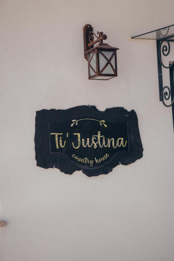 Ti'Justina Country House Rossas Экстерьер фото
